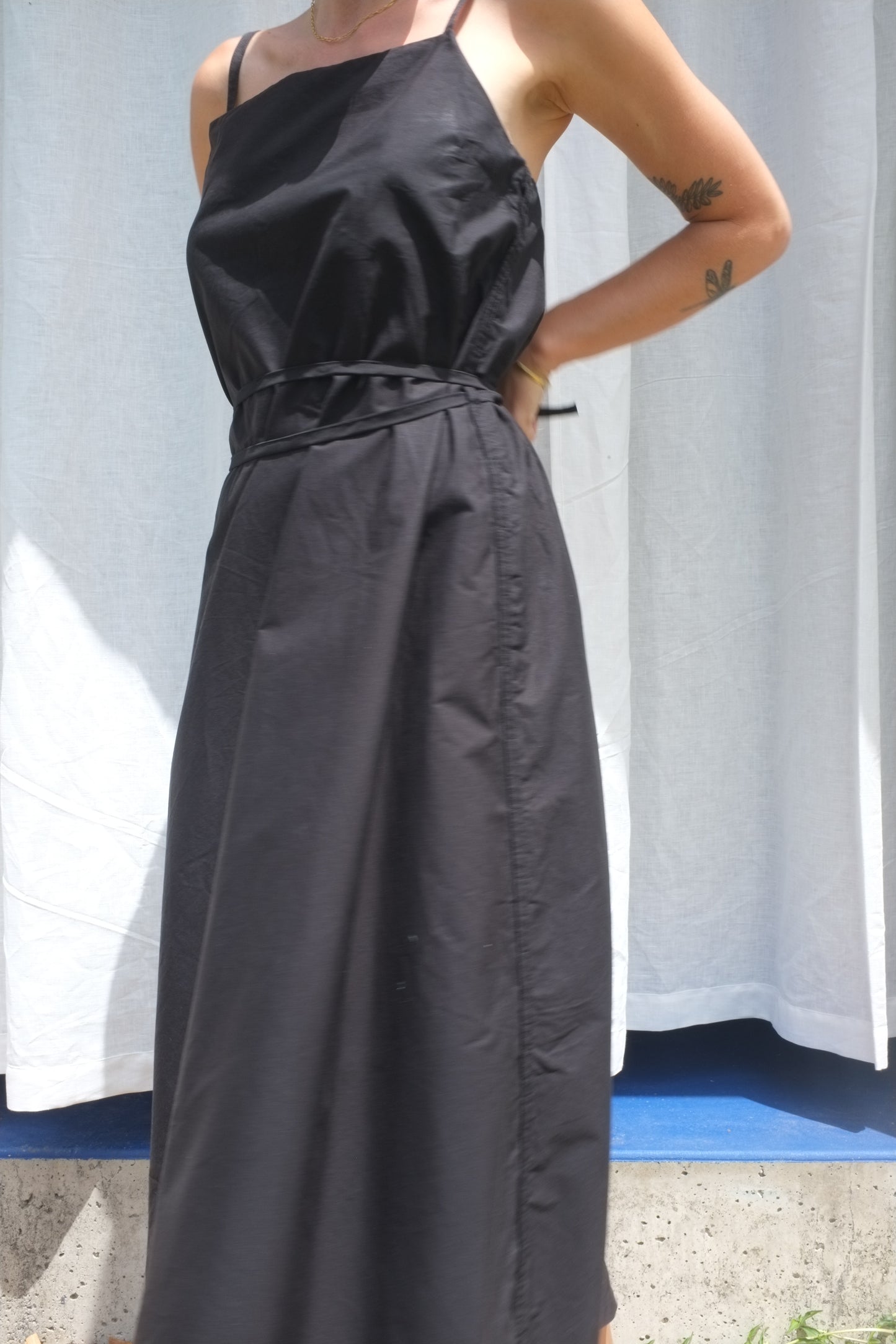 Tabs Dress – Black Organic Cotton