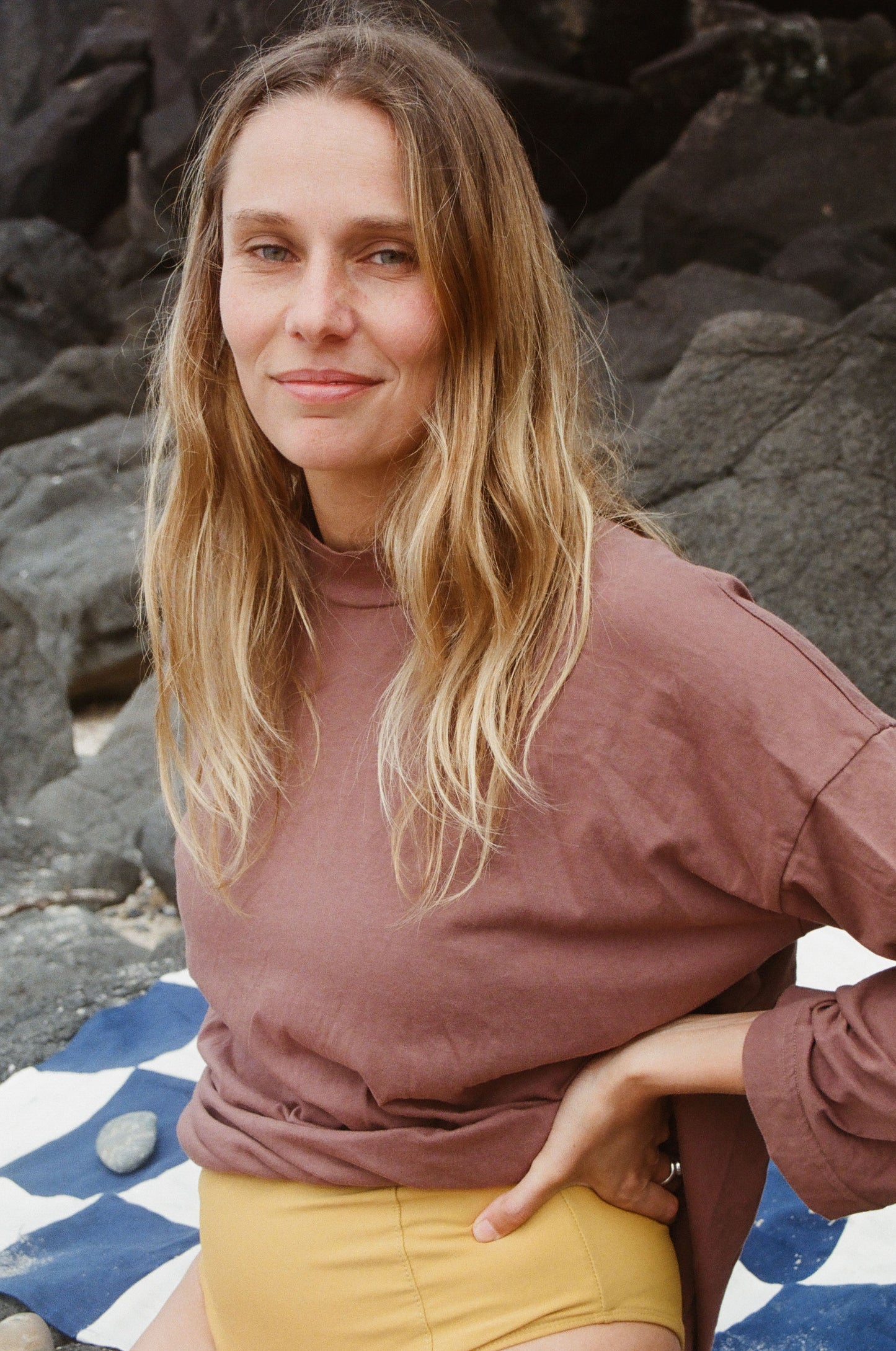 Mimi Holvast Long Sleeve Big Tee — Brown