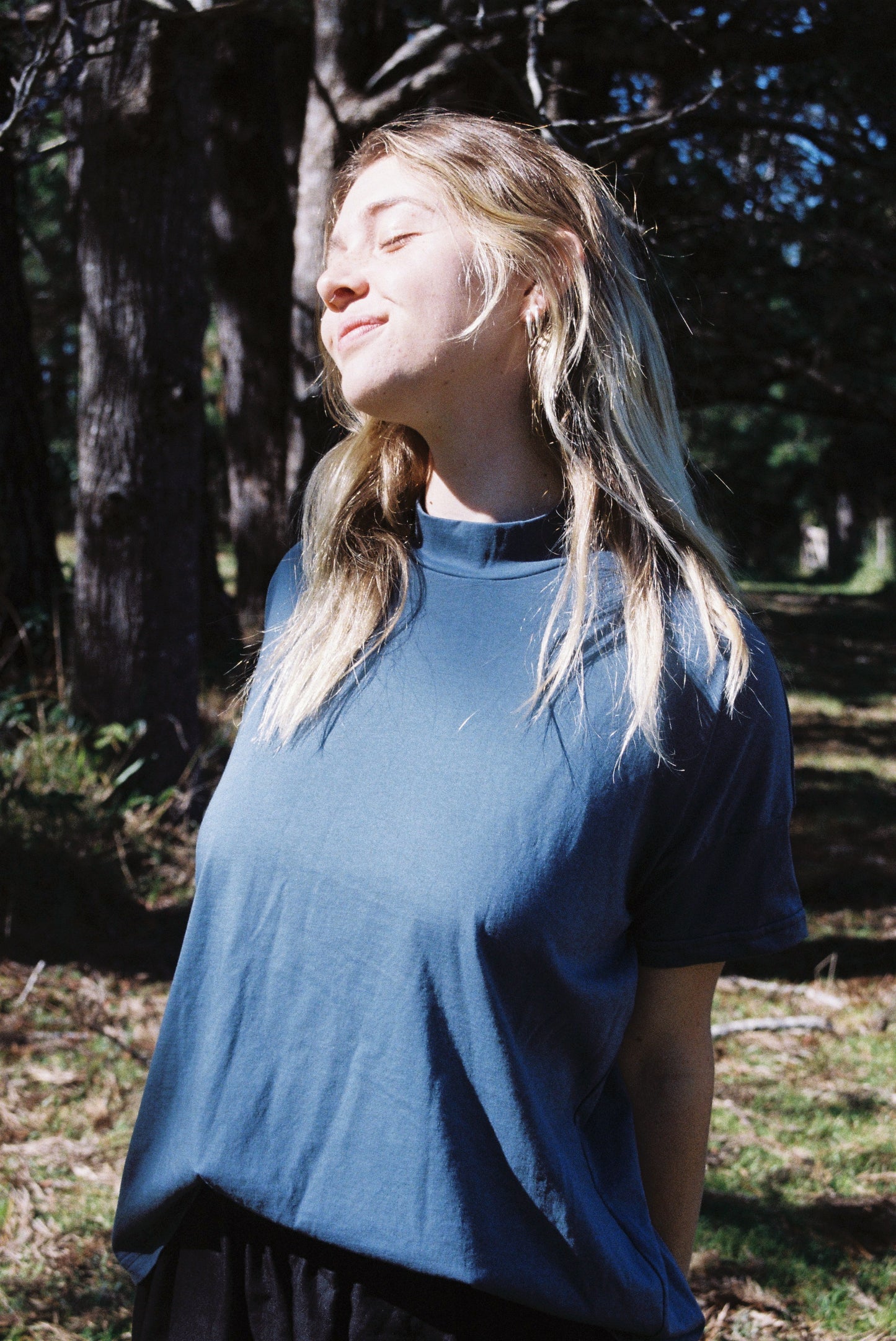 Mimi Holvast oversized big tee in steel blue organic cotton