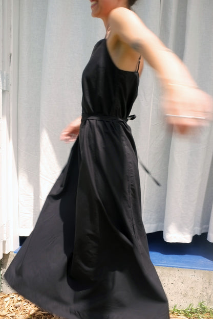 Tabs Dress – Black Organic Cotton