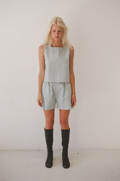 Latte Top — Dusty Blue Seersucker - Mimi Holvast